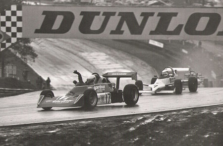 Duncan waves to the crowd after winning the FF2000 at Brands Hatch