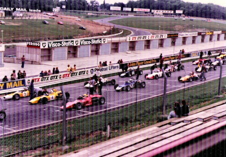 1976 Formula Ford 1600, at the front of the grid