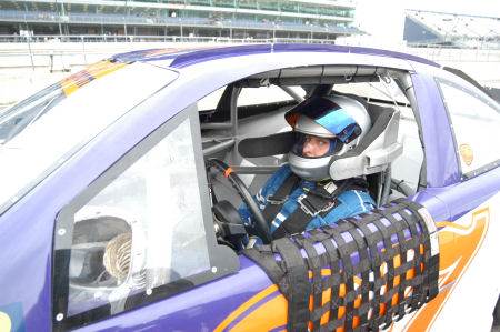 Duncan Gray in the pits in the SCSA Torquespeed No 27 V8 170mph Stock Car in 2004